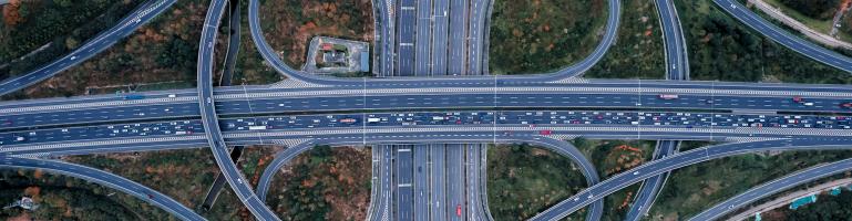 Road transport - Traffic junction, crossed roads | Seacon Logistics