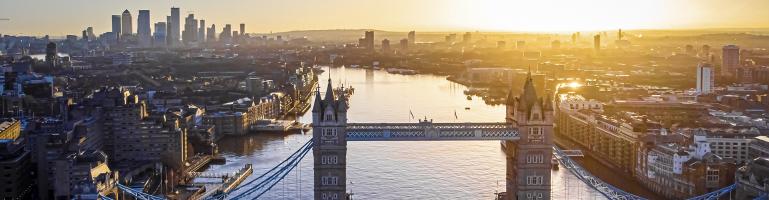 Tower Bridge in London in the evening light | Seacon Logistics