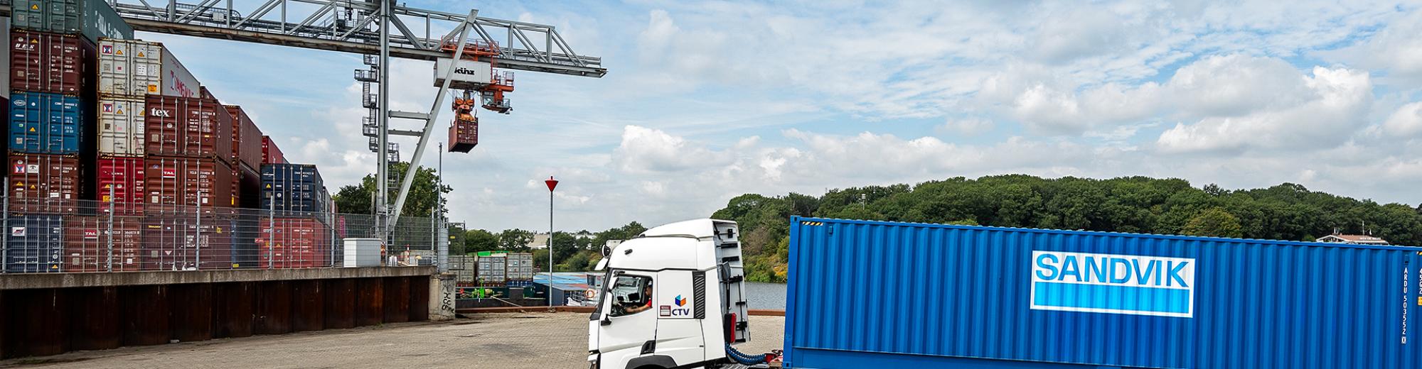 Sandvik truck | Seacon Logistics