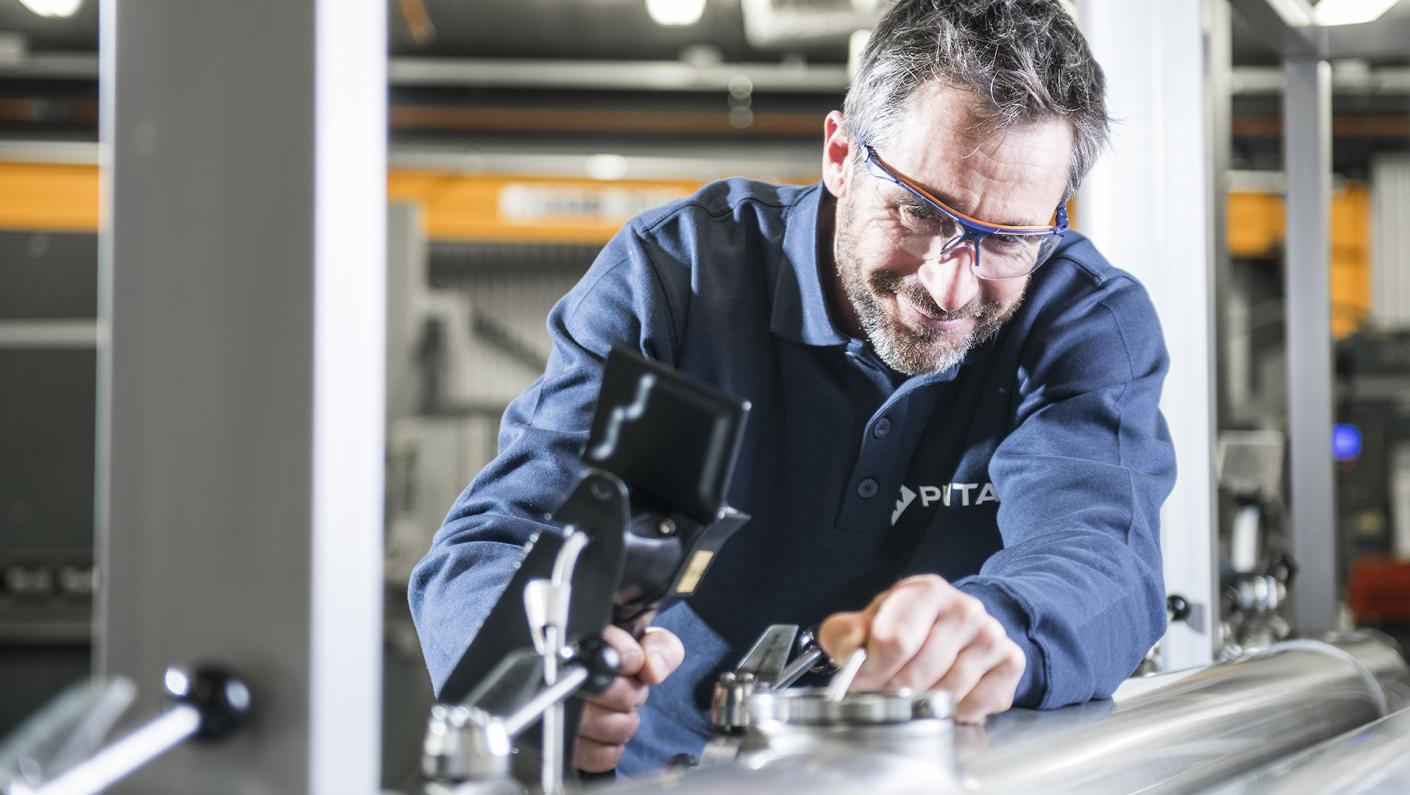 Pentair employee at work | Seacon Logistics